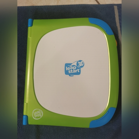 LeapStart 3D Learning System - Picture 2 of 4